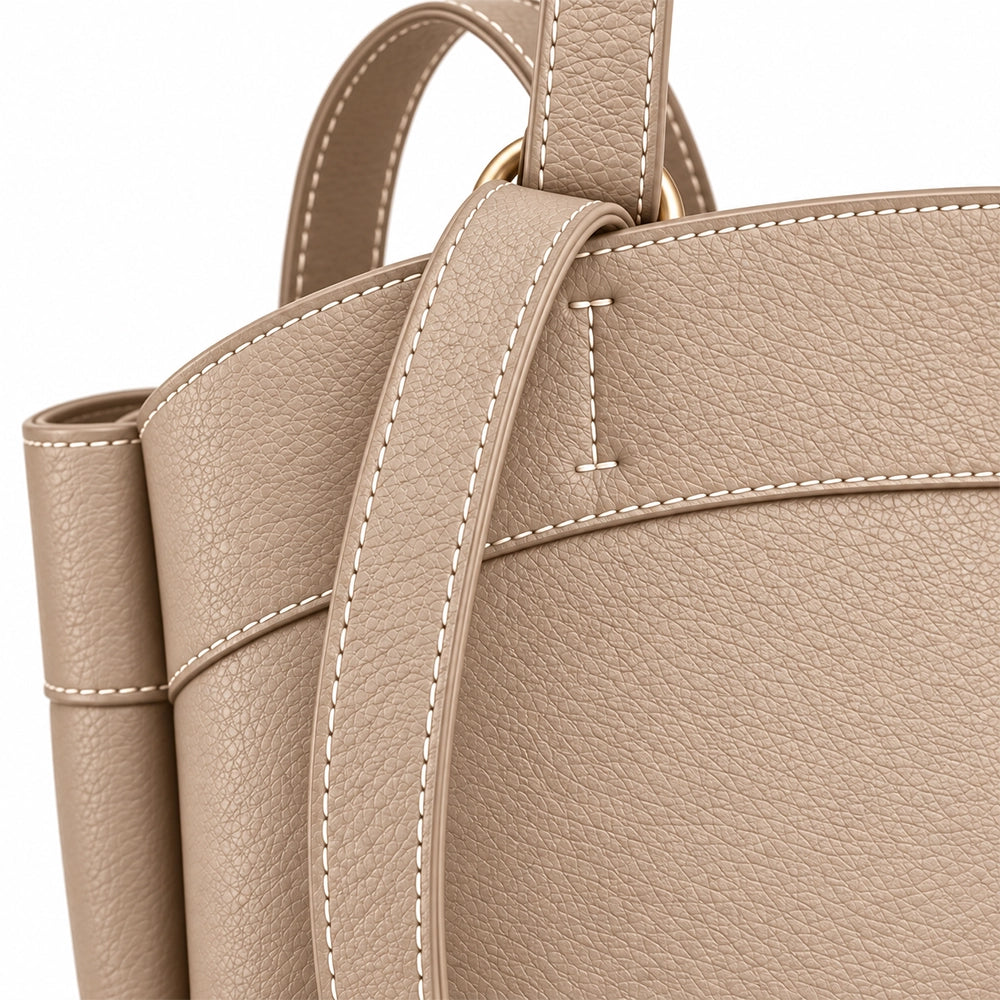 Détail du sac à main ANOMA beige GUVAE